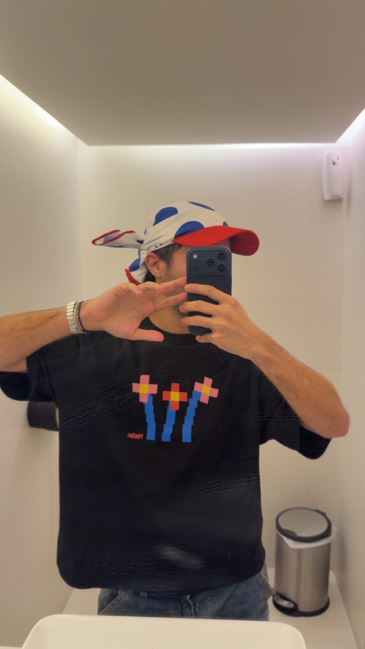 LE CHAPEAU 01