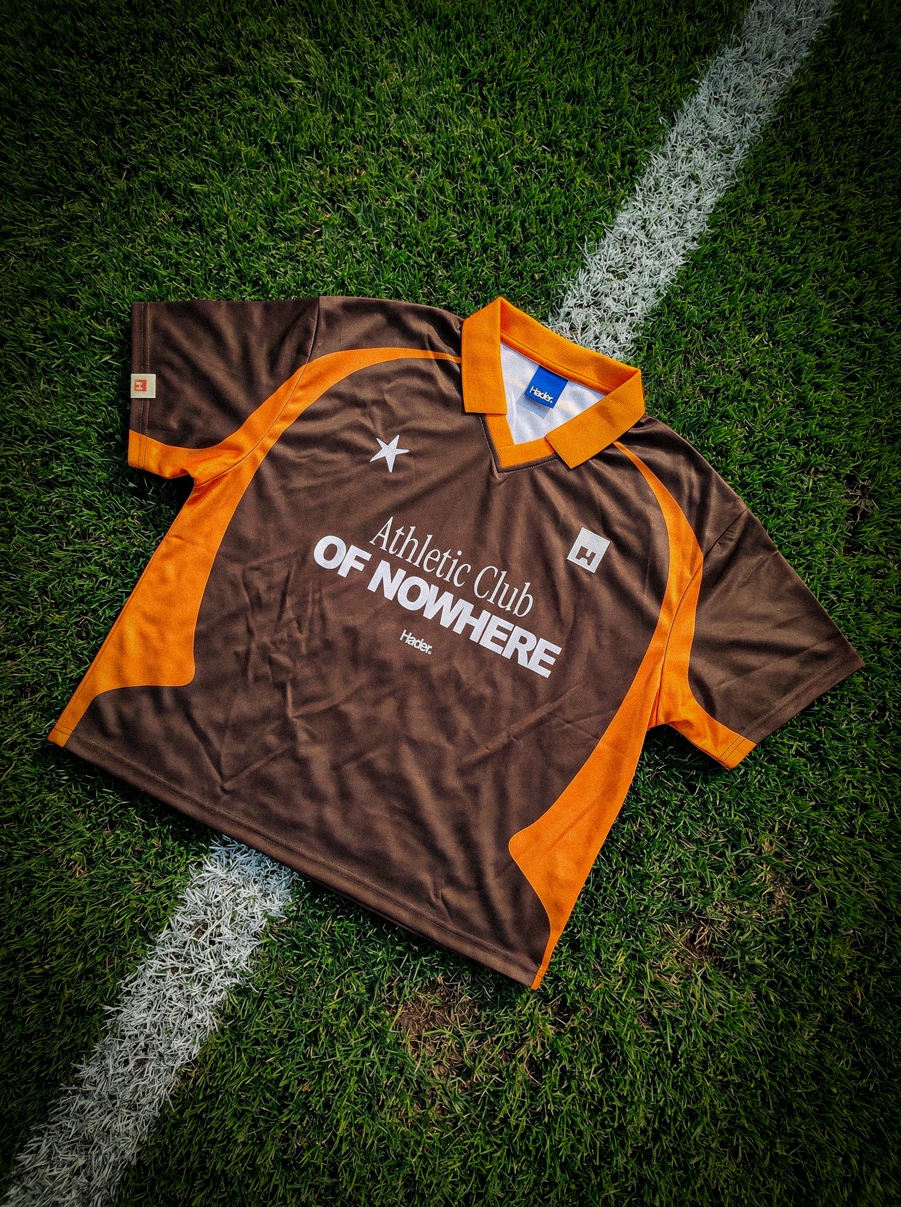 Athletic Club Jersey in Brown